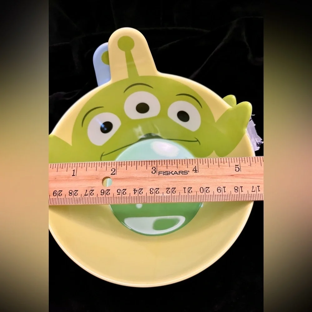 Zak! Toy Story Alien Bowls Set 2 Disney Pixar Little Green Men NWT 5.5